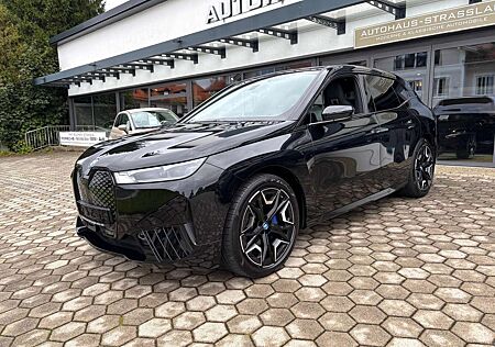 BMW iX 40 xDrive Sport 22LM SKY AHK ACC SUITE LIVE