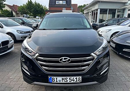 Hyundai Tucson Panaromadach-Klimaautomatik-Navi-Kamera-Led