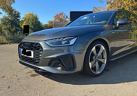 Audi A4 Avant 45 TFSI quattro S tronic S line