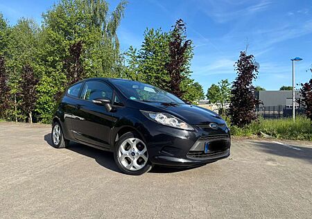 Ford Fiesta 1.25 44kw Ambiente (HU & AU NEU)