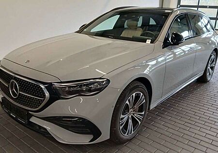 Mercedes-Benz E 450 E -Klasse T 4M AMG Line Premium Pano Head