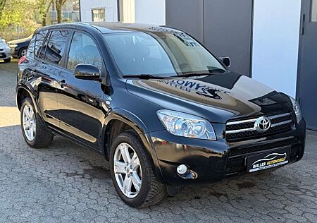 Toyota RAV 4 2.2 D 4x4 AHK|NAVI|LEDER|KAMERA|SHZ