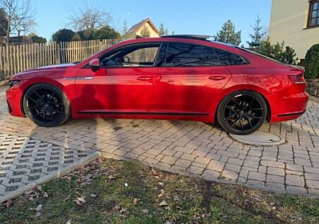 VW Arteon Volkswagen 2.0 TDI SCR 4Motion DSG R-Line