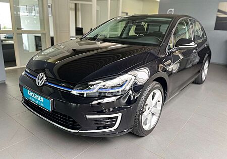 VW Golf Volkswagen VII Lim. e- Wärmepumpe, Winter-Paket