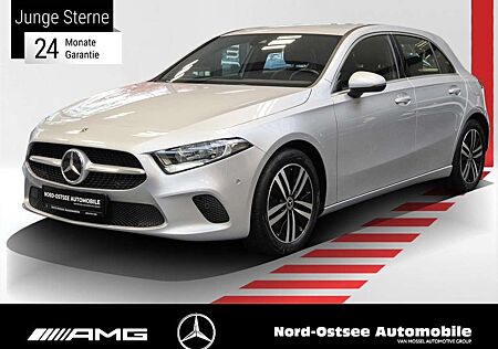 Mercedes-Benz A 160 PROGRESSIVE NAVI LED SITZHZG PARKASSIST