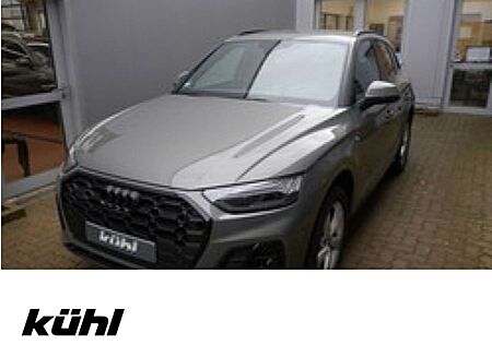 Audi Q5 50 TFSI e quattro S tronic S line business Na