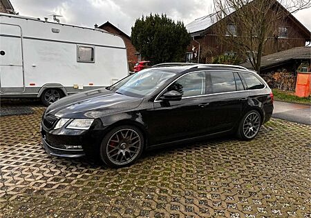 Skoda Octavia 2.0 TSI DSG Style Combi Style