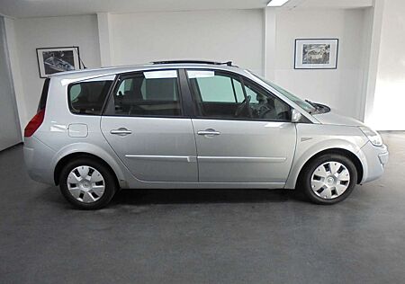 Renault Grand Scenic 2,0 Avantage 7-Sitzer Panoramadach