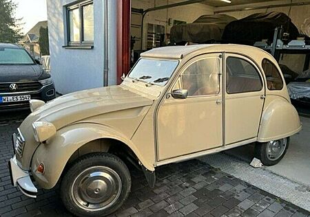 Citroën 2 CV Citroen 2CV 4 Sammlerzustand Ente TÜV NEU Oldtimer