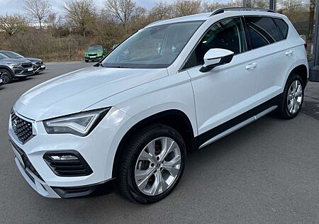 Seat Ateca 2,0TDi Xperience 18"Navi Alcantara Beats