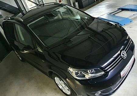 VW Touran Volkswagen 2.0 TDI DPF Cup