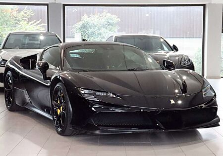 Ferrari SF90 Stradale Nero DS*Lift*JBL*Garantie