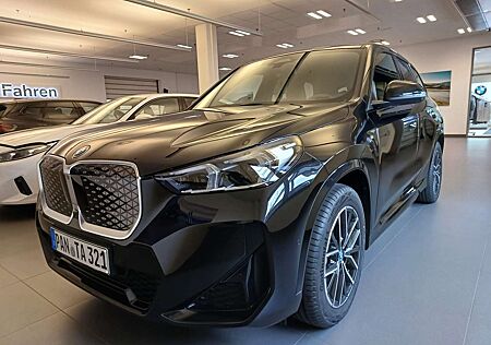 BMW iX1 20 eDrive M Sport