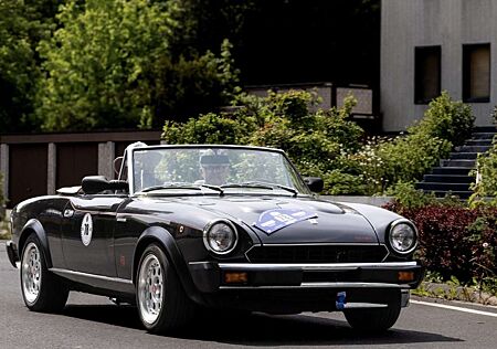 Fiat 124 Spider Volumex 2.0