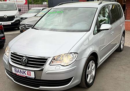 VW Touran Volkswagen United. Automatik , Neue Steuerkette .