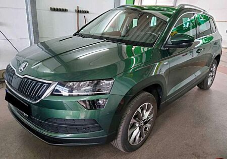 Skoda Karoq Clever *LED*AHK*Kamera*1.Hd*VCP*DSG*