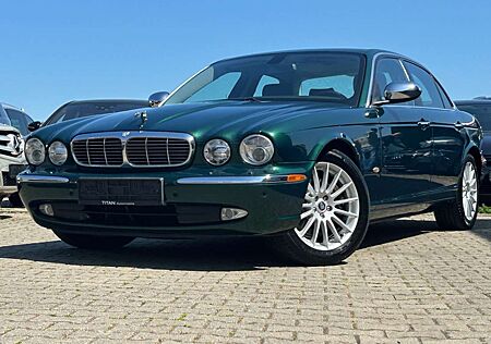 Jaguar XJ XJ6 2.7D Executive