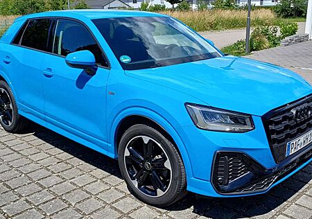 Audi Q2 35 TFSI S line