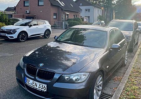 BMW 318i 318 *Sportfahrwerk* (Tieferlegung)