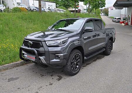 Toyota Hilux 2.8 4x4 AT D.C. Invincible NESTLE OFFROAD
