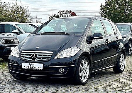 Mercedes-Benz A 200 ELEGANCE/8FACH/TEILLEDER/BT/KLIMA