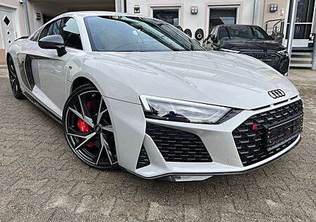Audi R8 Coupe 5.2 FSI quat performance PORSCHE KREIDE