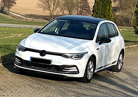 VW Golf Volkswagen 1.5 eTSI OPF DSG Style