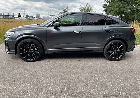 Audi RS Q3 Sportback S tron quattro Anschlussgarantie 09/2027