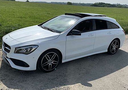 Mercedes-Benz CLA 200 Shooting Brake 7G-DCT AMG Line