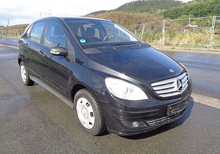 Mercedes-Benz B 150 / Leder / Klima / Tempomat