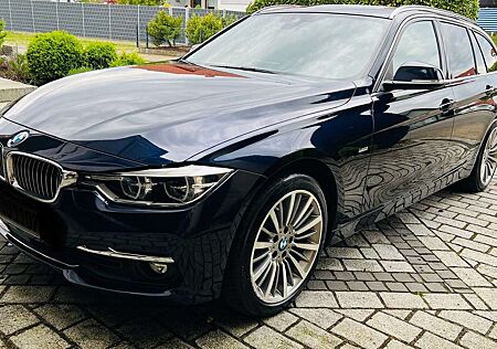 BMW 330d 330 Touring Aut. Luxury Line