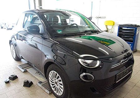 Fiat 500E Action 95PS 23.8KWh Klima - PDC