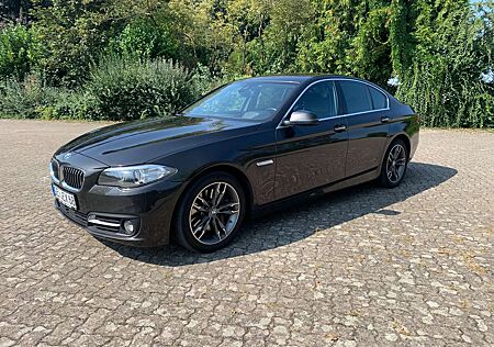 BMW 525d 525 xDrive Aut. Luxury Line