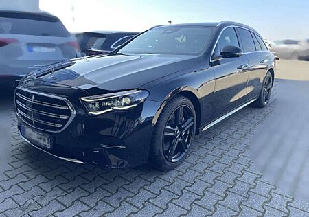 Mercedes-Benz E 300 e T EXCLUSIVE°PREMIUM°PANO°LEDER°BURM°