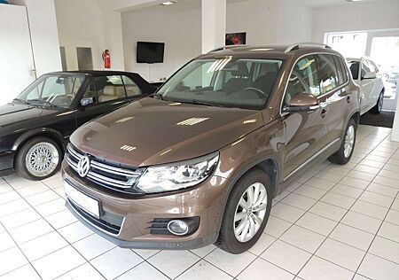 VW Tiguan Volkswagen Sport & Style 4Motion*Xenon*Navi