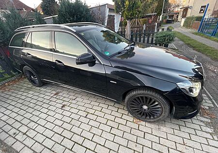 Mercedes-Benz E 220 T BlueTEC BlueEFFICIENCY Edition 9G-TRONIC