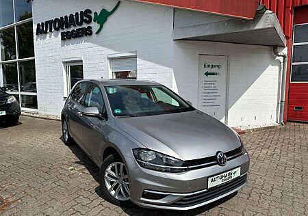 VW Golf Volkswagen VII Lim. Comfortline/AUT/NAVI/SHZ/PDC/TEMP
