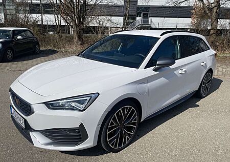 Cupra Leon Sportstourer VZ e-Hybrid *Navi/AHK/SHZ*