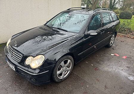 Mercedes-Benz C 220 T CDI (LA)(203.208)