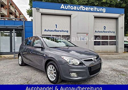 Hyundai i30 1.4 blue Edition+ *PARKSENSOR*KLIMA*