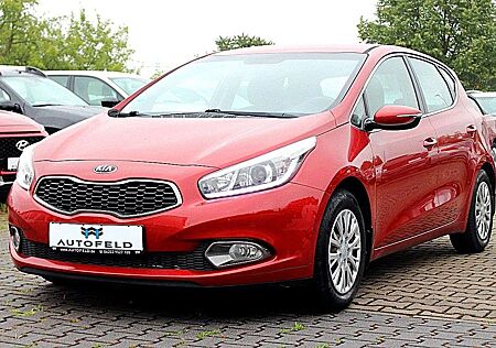Kia Cee'd Ceed / 1.4/SHEFT/KLIMA/SHZ/PDC/TEMP/BT/
