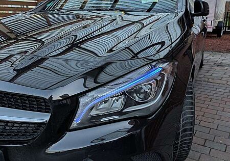 Mercedes-Benz CLA 200 CLA Shooting Brake Shooting Brake 7G-DCT Urban
