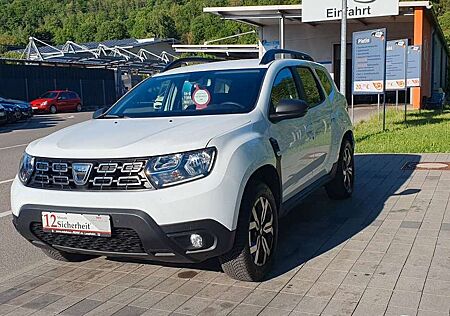 Dacia Duster II Comfort 4WD*TÜV-NEU*SHZ*KLIMA*AHK*TPM*