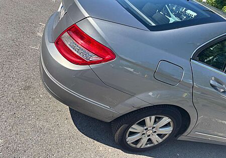 Mercedes-Benz C 220 C 220 CDI DPF Automatik BlueEFFICIENCY