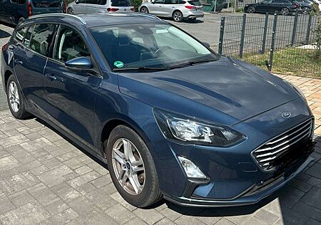 Ford Focus Turnier 1.0 EcoBoost Hybrid COOL