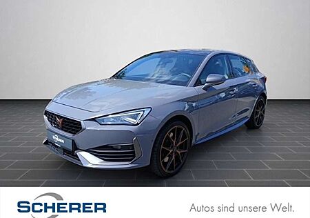 Cupra Leon 1.4 eHybrid 180 kW NAVI PANO VOLL LED ACC S