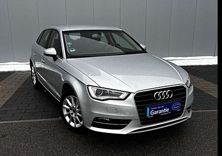 Audi A3 Sportback 1.8 TFSI Sportback S tronic Ambiente