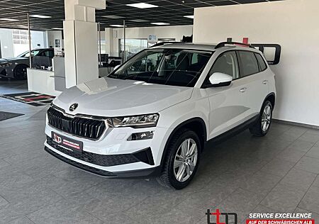 Skoda Karoq 1.5 TSI Selection Digital-Tacho Kamera LED
