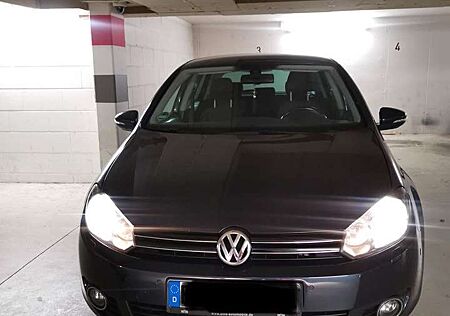 VW Golf Volkswagen 2.0 TDI DPF DSG Team