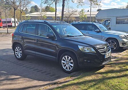 VW Tiguan Volkswagen 2.0 TDI DPF 4Motion Automatik Team